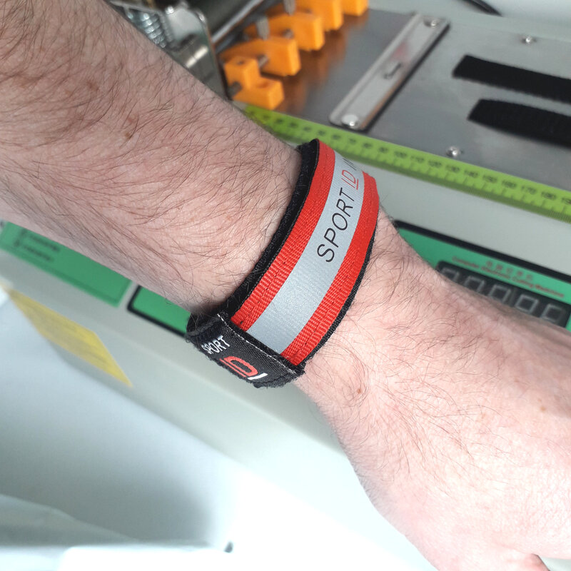 sport id bracelet. emergency id wristband for runners and cyclists